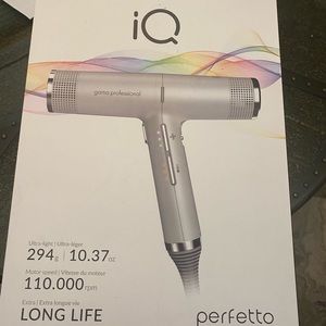 Gama. Professional IQ hair dryer